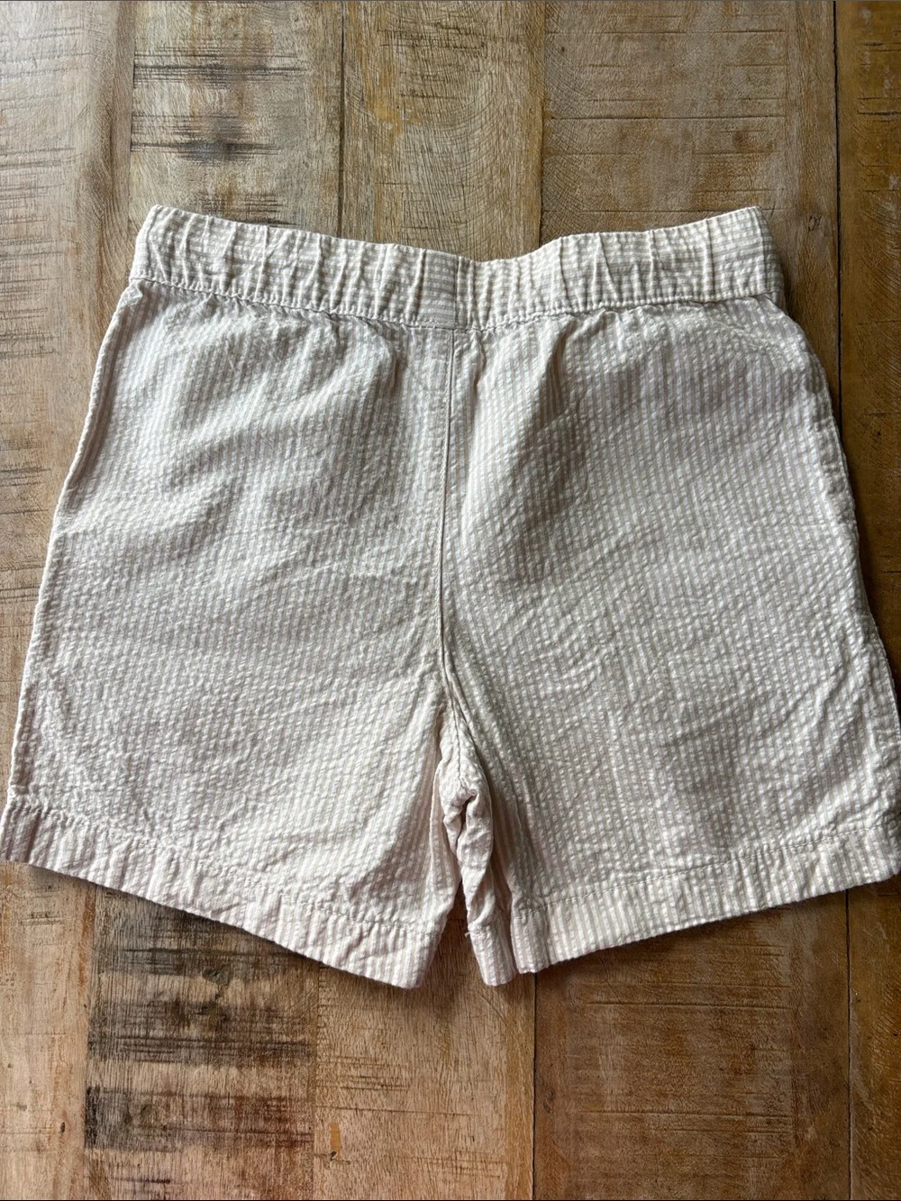 NWOT Carter’s Boys Cream Seersucker Drawstring Shorts size 8